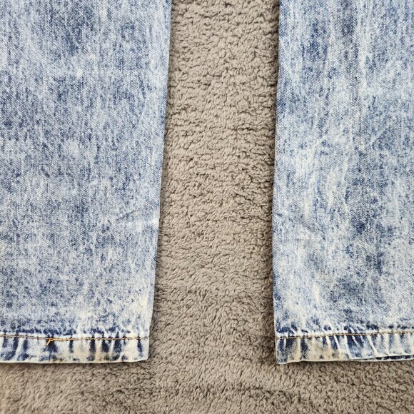 Women's High Rise Straight Leg Light Acid Wash Distress Ripped Jeans Size 30x32 - Picture 9 of 10